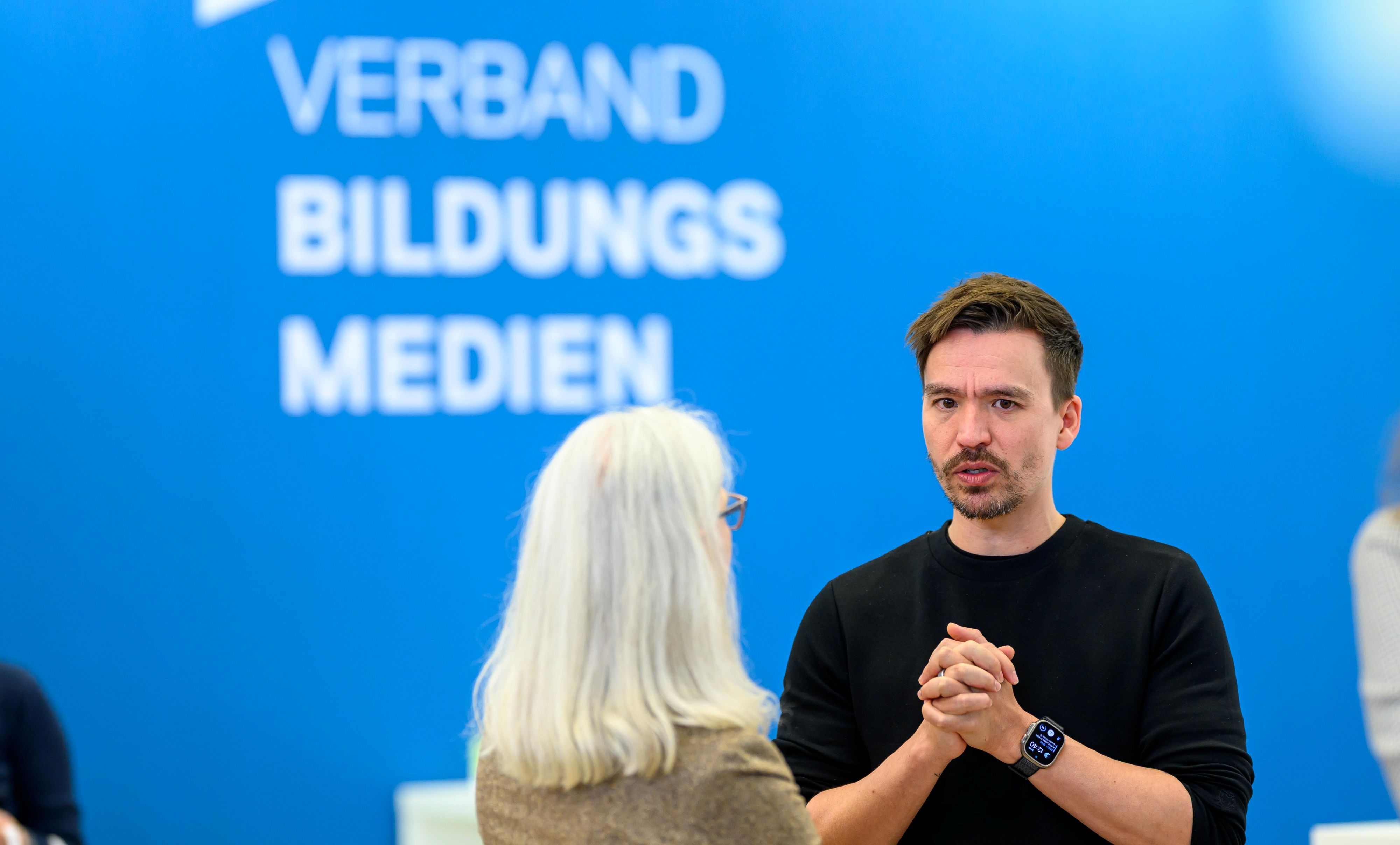 Bob Blume auf dem Stand des Verband Bildungsmedien